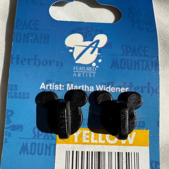 NWT Disneyland Celebrate the Mountains Big Thunder Mountain Chip & Dale Pin - Picture 7 of 12